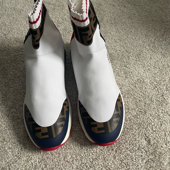 Fendi sneaker, size 39 - Picture 2 of 5